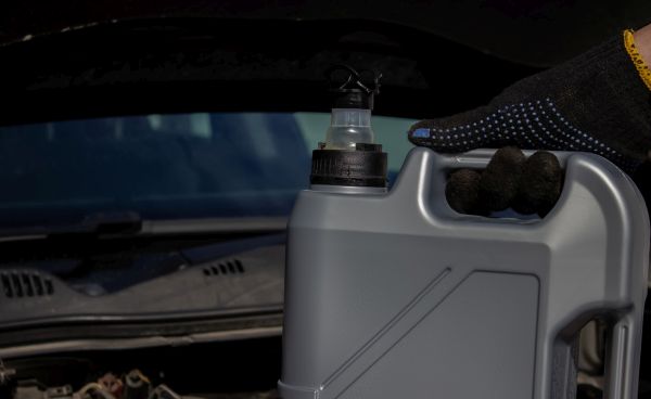 Óvatosan az autószereléssel, bár minden alkatrész és hozzávaló könnyen beszerezhető